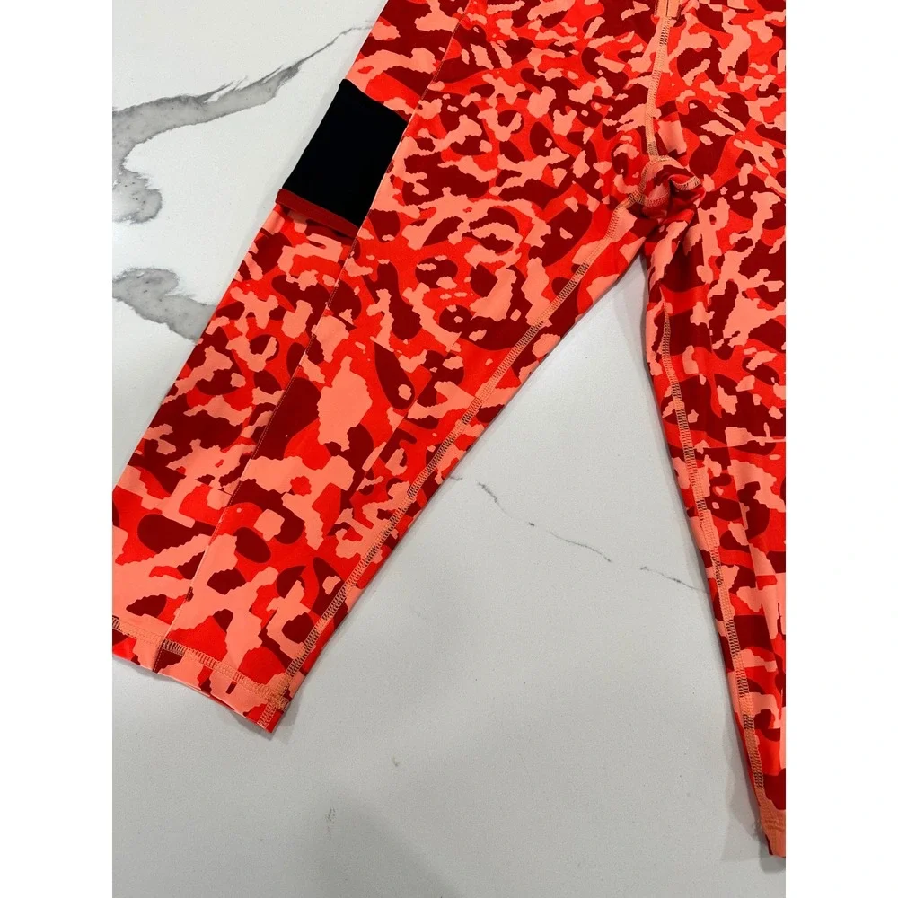 Nike Icon Clash Dri-FIT Womens Red Orange Camo‎ Crop Leggings Zip Front Medium